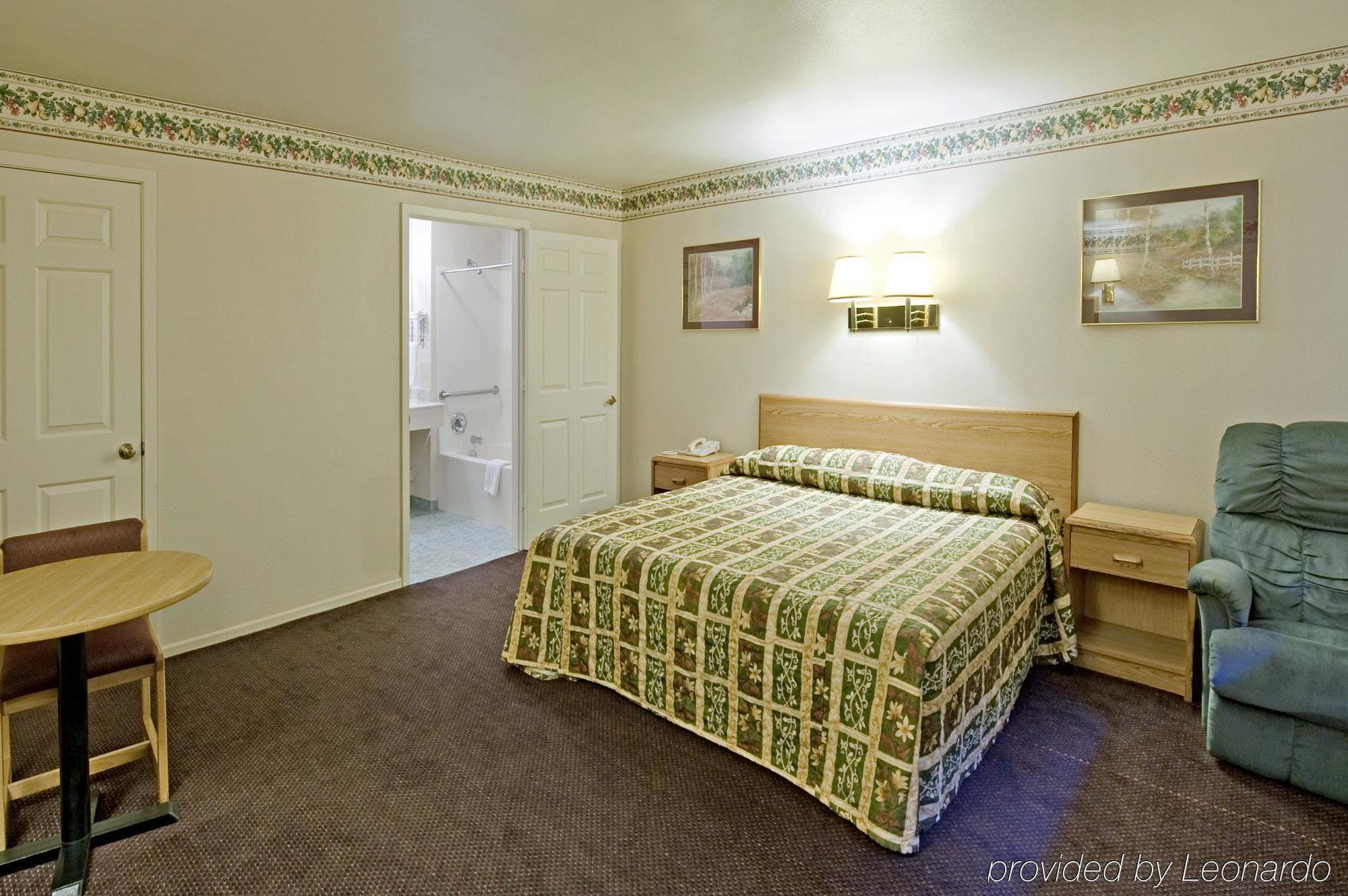 Americas Best Value Inn Mckinney Zimmer foto