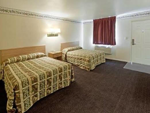 Americas Best Value Inn Mckinney Exterior foto